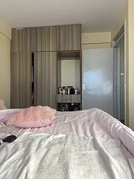 Snapshot of NyahHeat chatting on February 2026 01:54:01 PM NyahHeat online show from February 2026 01:54:01 PM