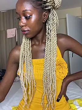 Snapshot of NyahHeat chatting on February 2026 06:48:01 PM NyahHeat online show from February 2026 06:48:01 PM