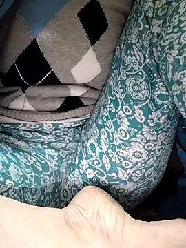 Amanda- ena- online show from November 2025 11:14:01 PM