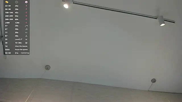 KiaraApolo online show from November 2025 08:29:01 PM