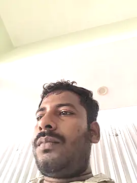 Snapshot of Vickyins480000 chatting on November 2025 05:18:01 AM Vickyins480000 online show from November 2025 05:18:01 AM