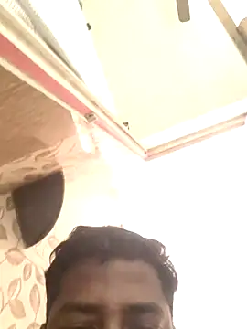 Snapshot of Vickyins480000 chatting on November 2025 02:11:01 AM Vickyins480000 online show from November 2025 02:11:01 AM