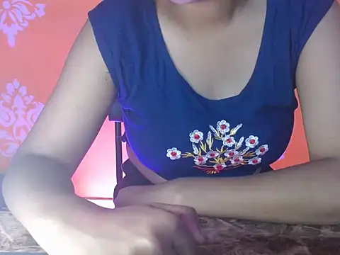 Anshu38 online show from November 2025 05:56:01 PM