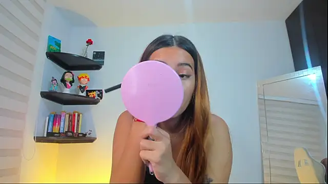 Snapshot of kittyrush_ chatting on November 2025 06:08:02 AM kittyrush online show from November 2025 06:08:02 AM