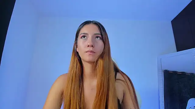 Snapshot of kittyrush_ chatting on December 2025 07:02:02 AM kittyrush online show from December 2025 07:02:02 AM