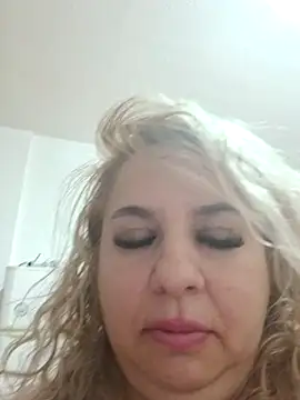 BelleInna online show from October 2025 09:17:02 PM