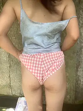 Yanmei 19 online show from November 2025 06:02:02 AM