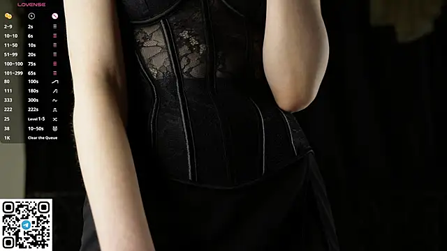 Erosyne online show from May 2026 05:28:02 PM
