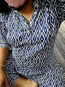 Snapshot of Hot_Boude chatting on October 2025 04:51:01 PM Hot Boude online show from October 2025 04:51:01 PM