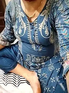 Snapshot of Hot_Boude chatting on October 2025 09:20:01 AM Hot Boude online show from October 2025 09:20:01 AM