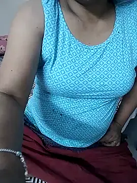 Snapshot of Hot_Boude chatting on October 2025 11:50:01 AM Hot Boude online show from October 2025 11:50:01 AM