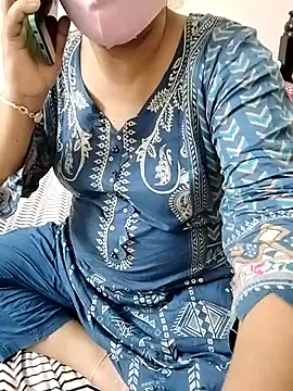 Snapshot of Hot_Boude chatting on October 2025 02:09:01 PM Hot Boude online show from October 2025 02:09:01 PM