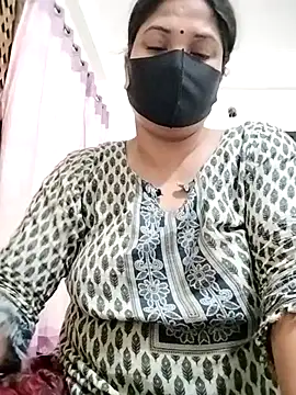 Snapshot of Hot_Boude chatting on November 2025 03:35:01 PM Hot Boude online show from November 2025 03:35:01 PM