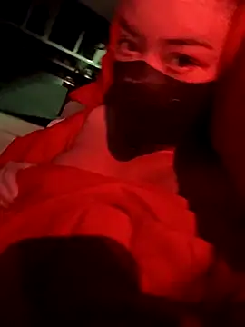 noe-00 online show from October 2025 10:33:02 AM