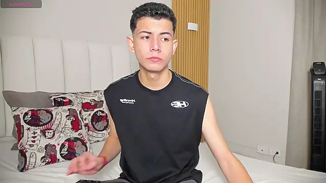 Snapshot of FireGuy_99 chatting on November 2025 01:11:01 PM FireGuy 99 online show from November 2025 01:11:01 PM