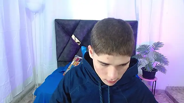 Mattass18 online show from October 2025 01:32:01 PM