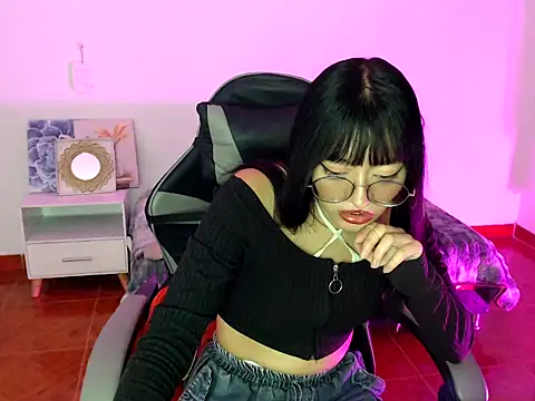 Snapshot of Isabella__666 chatting on November 2025 04:00:01 AM Isabella 666 online show from November 2025 04:00:01 AM