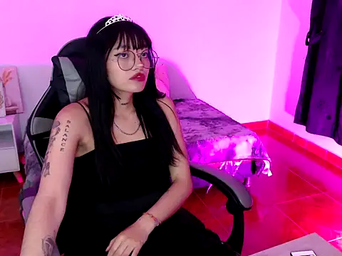 Snapshot of Isabella__666 chatting on November 2025 04:15:01 AM Isabella 666 online show from November 2025 04:15:01 AM