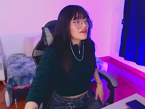 Snapshot of Isabella__666 chatting on December 2025 05:05:01 AM Isabella 666 online show from December 2025 05:05:01 AM