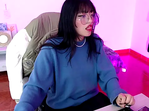 Snapshot of Isabella__666 chatting on December 2025 03:44:02 AM Isabella 666 online show from December 2025 03:44:02 AM