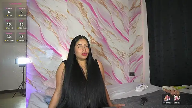 zoe longhair online show from May 2026 07:44:01 PM