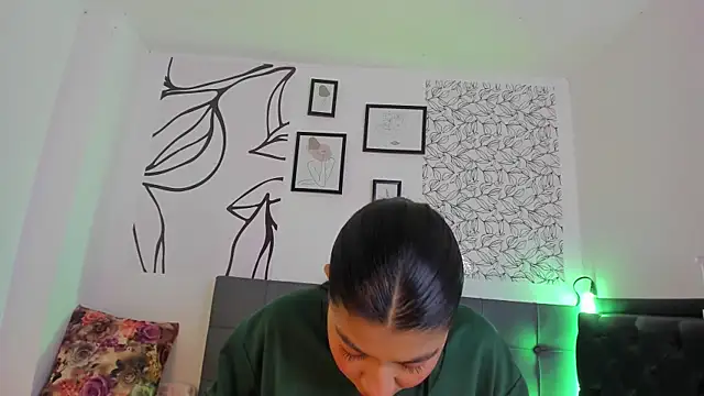 Snapshot of venus_sk chatting on December 2025 01:31:02 PM venus sk online show from December 2025 01:31:02 PM