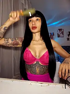 LucyMiax online show from February 2026 08:34:01 PM