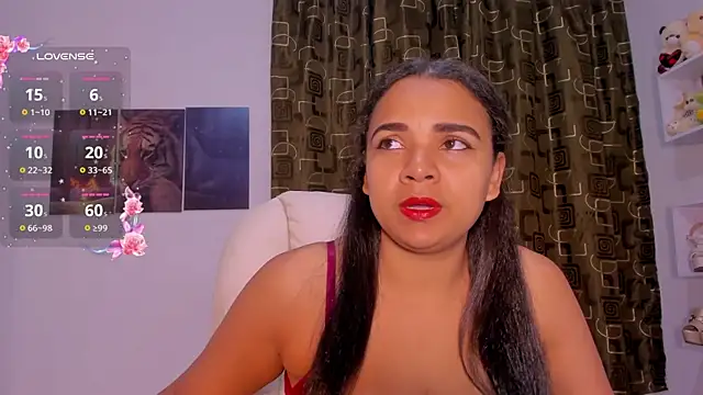 Miaa Star1 online show from December 2025 01:19:01 PM