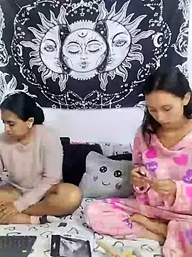 abby n emily online show from April 2026 01:22:02 PM