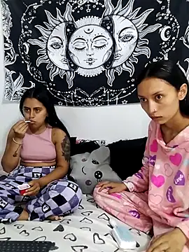 abby n emily online show from April 2026 03:17:02 PM