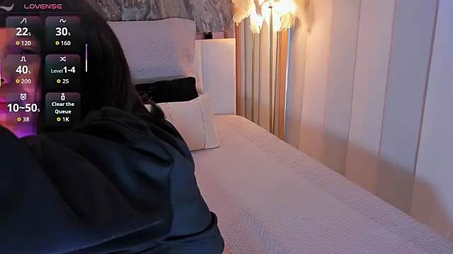 Rashel Frost  online show from February 2026 03:07:01 PM