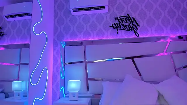 DevoraCarther online show from October 2025 03:19:01 PM