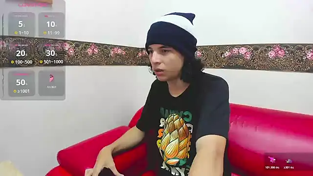 Snapshot of Mike_Miiller_ chatting on October 2025 07:47:02 PM Mike Miiller online show from October 2025 07:47:02 PM