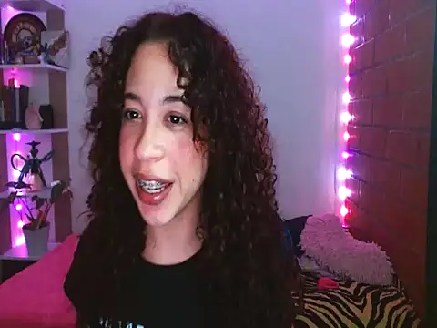 Medussa3033 online show from April 2026 04:01:01 AM