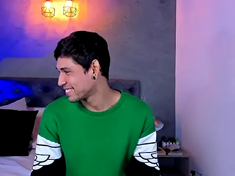 MaxHuston online show from October 2025 08:53:02 PM