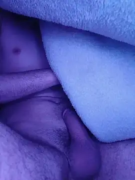 InflatedCurler online show from March 2026 08:47:01 PM