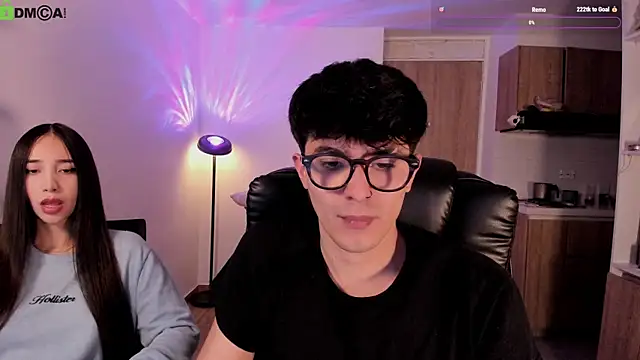 Mikeyvioleta  online show from May 2026 12:11:01 PM