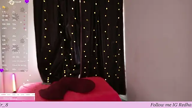 Rhosynn online show from February 2026 07:07:01 PM