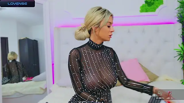 AriannaSins online show from January 2025 04:43:02 PM