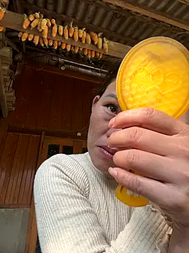 Snapshot of Saomai25 chatting on November 2025 07:30:01 AM Saomai25 online show from November 2025 07:30:01 AM