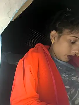 Snapshot of Ragni_bhargav chatting on November 2025 06:57:02 PM Ragni bhargav online show from November 2025 06:57:02 PM