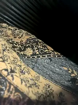 Snapshot of Ragni_bhargav chatting on November 2025 08:25:02 PM Ragni bhargav online show from November 2025 08:25:02 PM