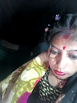 Snapshot of Ragni_bhargav chatting on November 2025 08:40:01 PM Ragni bhargav online show from November 2025 08:40:01 PM