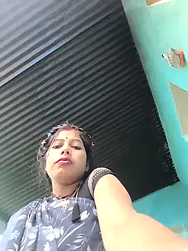 Snapshot of Ragni_bhargav chatting on November 2025 09:30:01 AM Ragni bhargav online show from November 2025 09:30:01 AM