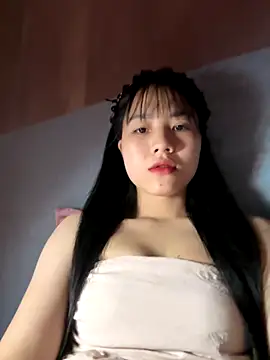 Leaf-Tgu online show from October 2025 04:38:01 AM