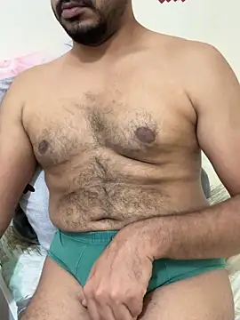 Handsome8677 online show from December 2025 02:44:02 PM