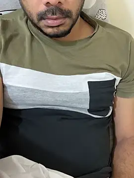 Handsome8677 online show from February 2026 08:25:02 PM