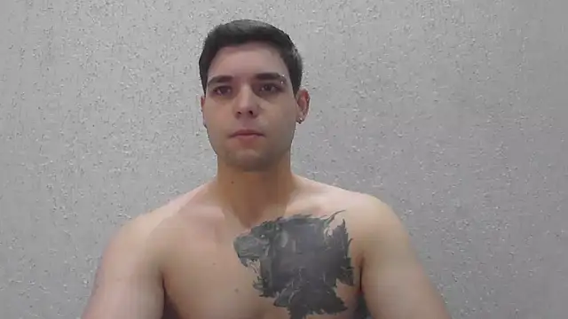 Snapshot of Zure-xxx chatting on June 2026 12:46:02 AM Zure-xxx online show from June 2026 12:46:02 AM