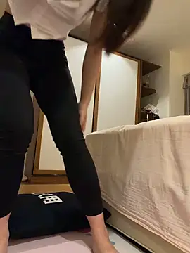 anqi6376 online show from April 2026 04:18:01 PM