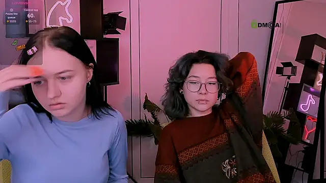 miki ti online show from November 2025 12:17:01 PM